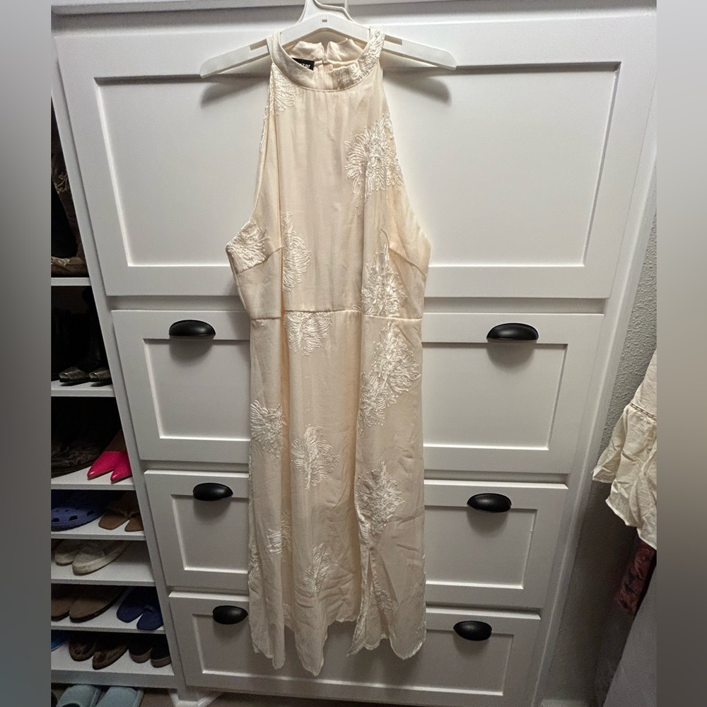 Chic Cream Backless Dress